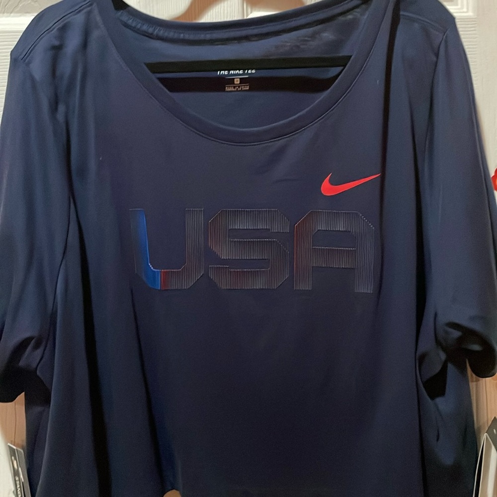 NIKE t-shirt